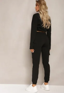 Czarny Komplet Dresowy Bluza Cropped i Spodnie z Kieszeniami Cargo Xerlesa