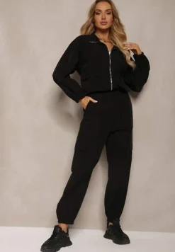 Czarny Komplet Dresowy Spodnie Bojówki z Gumką w Pasie i Bluza na Suwak Zakończona Ściągaczem na Dole Tiazena