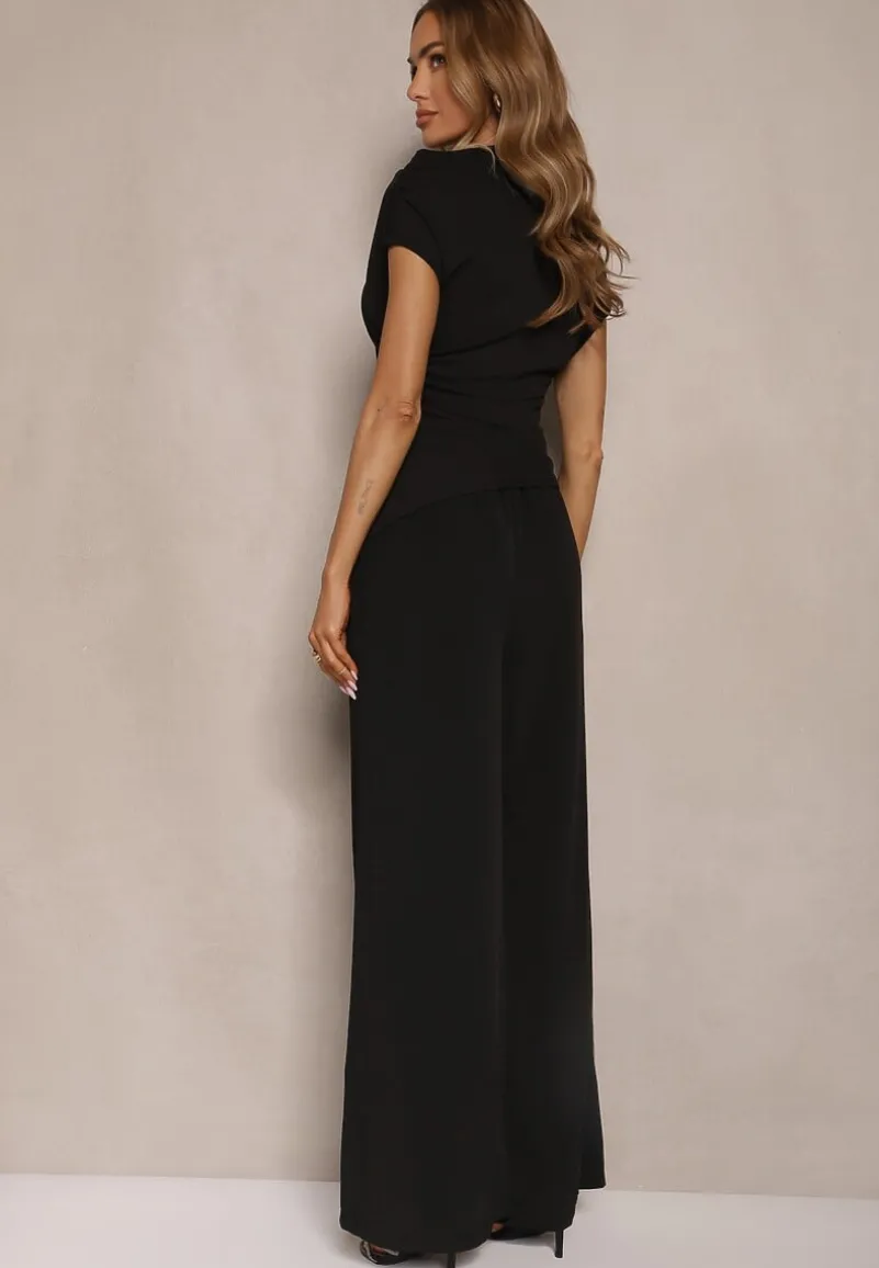 Czarny Komplet Spodnie o Szerokim Kroju i Asymetryczna Bluzka z Marszczeniem Nitara