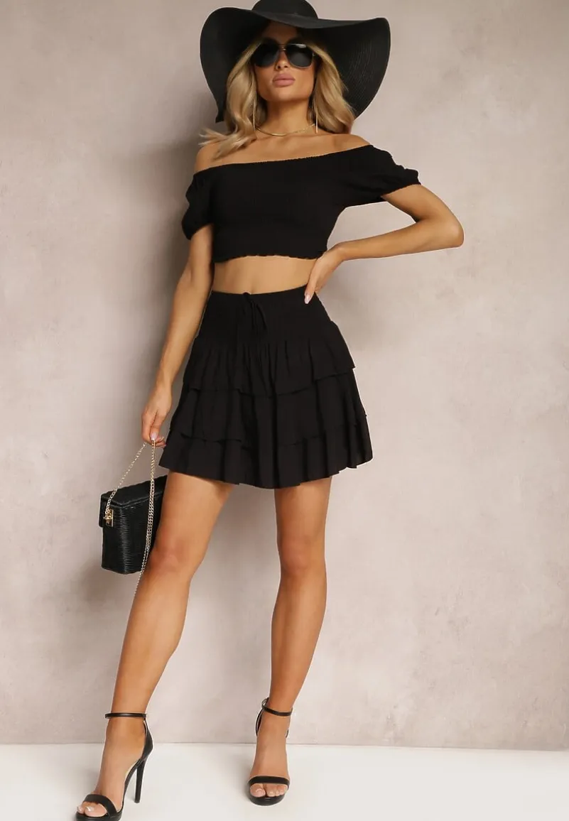Czarny Komplet z Bawełny Krótka Spódnica z Falbankami i Koszulka z Hiszpańskim Dekolcie Scriba