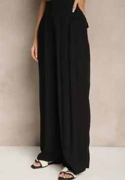 Czarny Komplet z Wiskozy Spodnie i Koszula Ozdobiona Kieszeniami Rinalienna