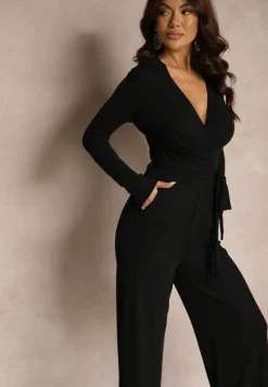 Czarny Kopertowy Kombinezon z Wiskozą Ozdobiony Materiałowym Paskiem Mialira