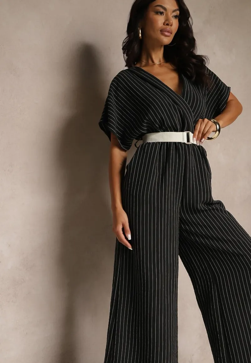 Czarny Kopertowy Kombinezon z Nietoperzowymi Rękawami i Paskiem Tollamira