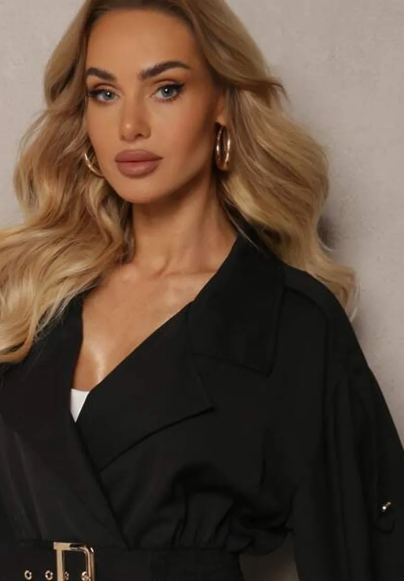 Czarny Płaszcz o Krótkim Fasonie z Paskiem i Elastyczną Talią oraz Bufiastymi Rękawami Pathia