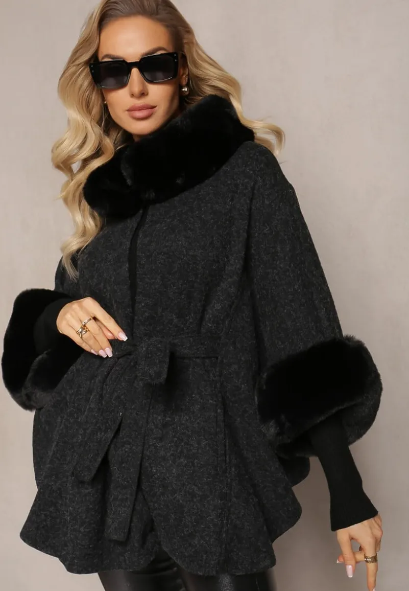 Czarny Płaszcz Ponczo z Wiskozy z Paskiem i Futerkiem Roymessa