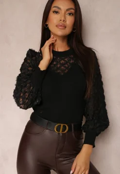 Czarny Sweter z Prążkowanej Dzianiny z Koronką Ule