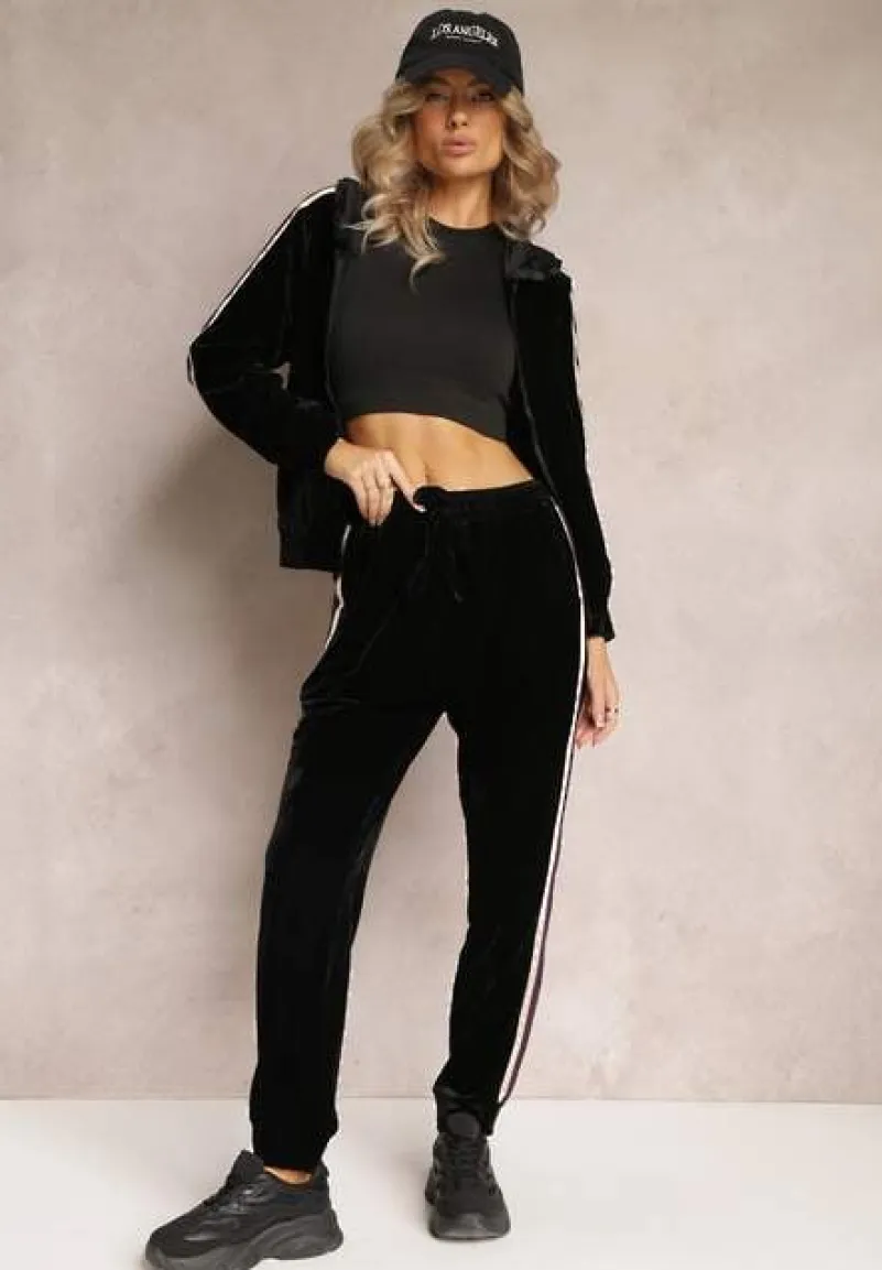 Czarny Welurowy Komplet Dresowy 2-Częściowy Bluza na Suwak i Spodnie na Gumce Ozdobiony Lampasami Yamase