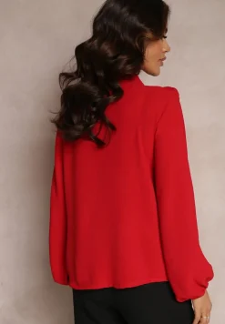 Czerwona Bluzka z Ozdobnym Kwiatem Tolna