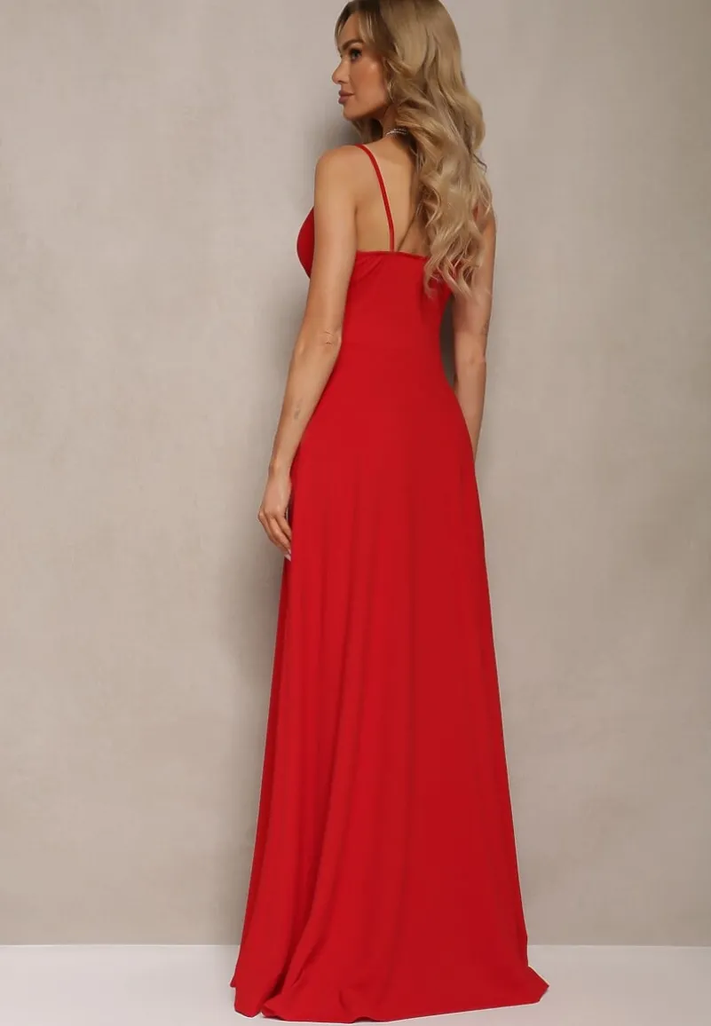 Czerwona Elegancka Sukienka o Rozkloszowanym Kroju z Rozcięciem na Ramiączkach z Kopertowym Dekoltem Winelia