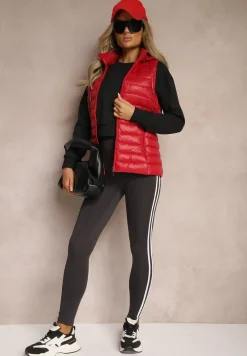 Czerwona Kamizelka Ozdobiona Pikowaniem i Kapturem Mivandra