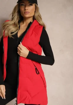 Czerwona Kamizelka Pikowana o Długim Kroju z Kapturem Zapinana na Suwak Terilenes