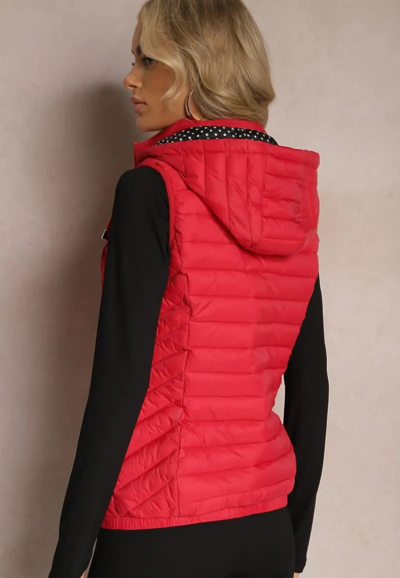 Czerwona Kamizelka Pikowana z Kapturem Cicco