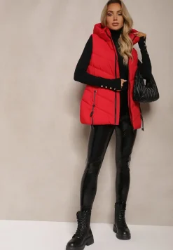 Czerwona Pikowana Kamizelka z Kapturem Edrinna