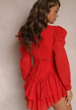 Czerwona Rozkloszowana Sukienka Kombinezon Taliowany z Falbankami i Koronką Pokisa