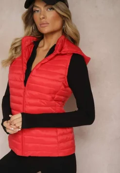 Czerwona Rozpinana Kamizelka Pikowana z Odpinanym Kapturem i Kieszeniami Arkathia