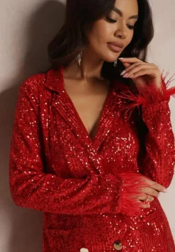 Czerwona Sukienka Mini o Kroju Marynarki z Cekinami i Piórkami na Rękawach Zake