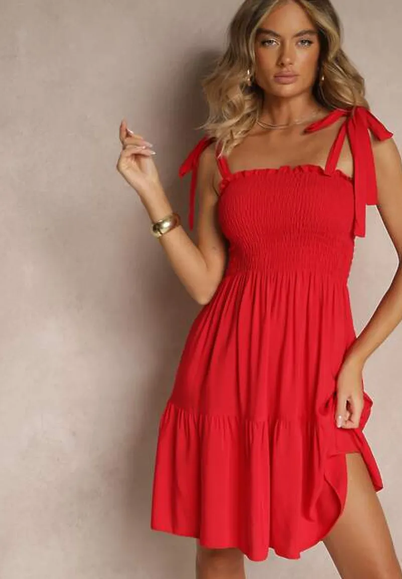 Czerwona Sukienka z Bawełny Ozdobiona Wiązaniem Tollasea