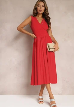 Czerwona Sukienka z Kopertowym Dekoltem i Plisowanym Dołem Anamarie