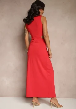 Czerwona Sukienka z Wiskozą Metalową Ozdobą i Wycięciami po Bokach Odivane