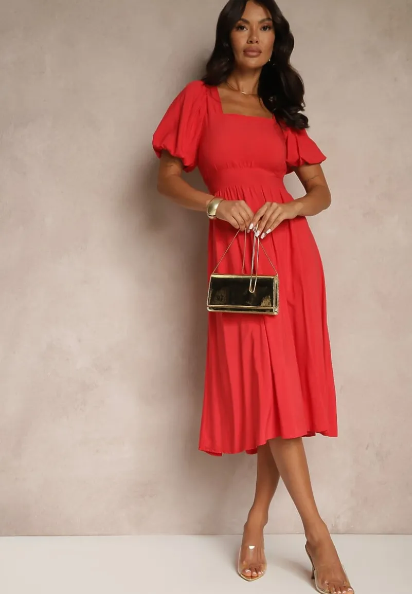 Czerwona Wiskozowa Sukienka Ozdobiona Kwadratowym Dekoltem Deviselle