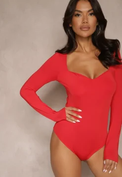 Czerwone Body z Kwadratowym Dekoltem Macotte