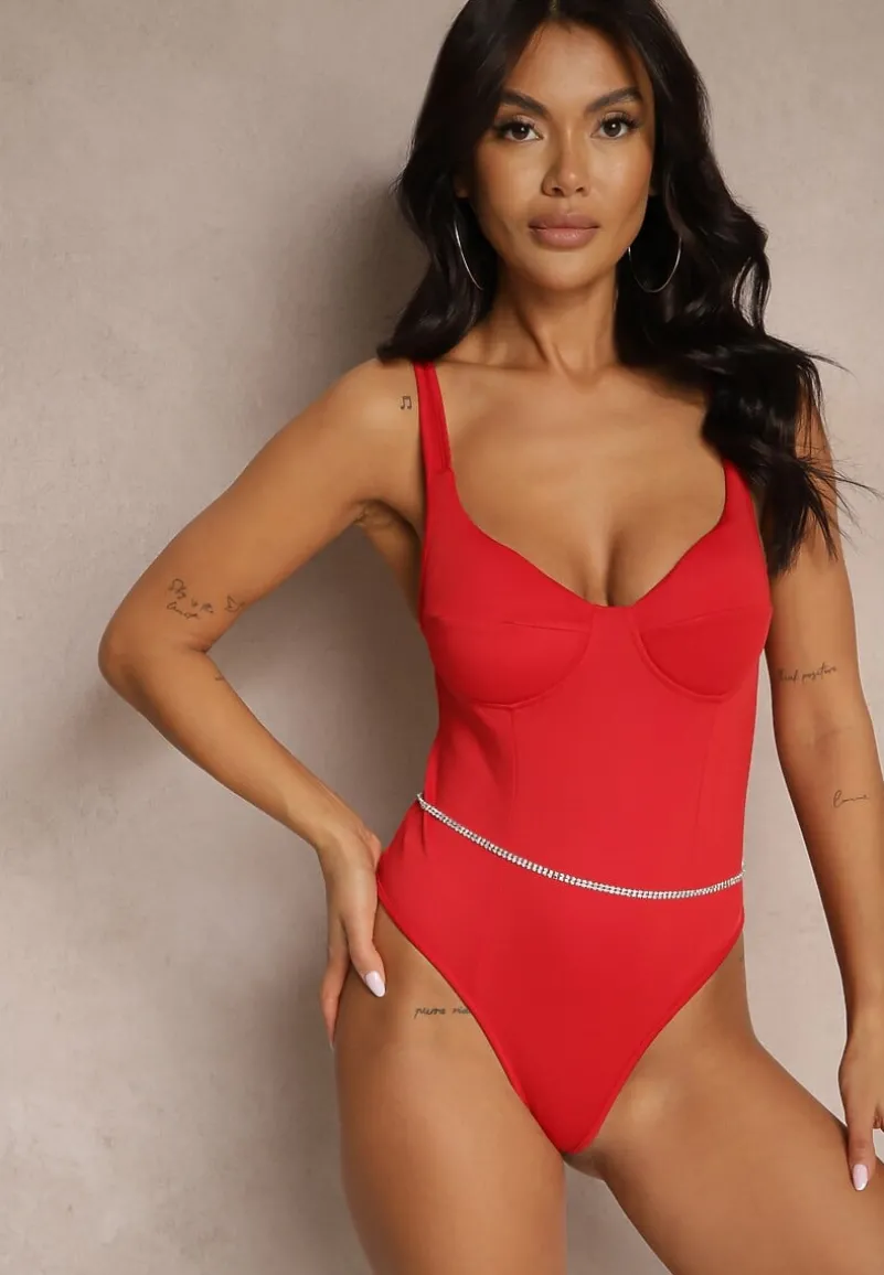 Czerwone Body z Usztywnionymi Miseczkami Dodatkowo Łańcuszek z Cyrkonii Valedi