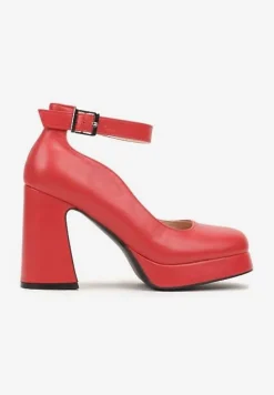 Czerwone Czółenka na Platformie i Stożkowym Słupku z Ozdobnym Paskiem Firirya