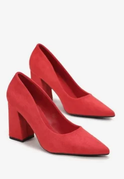 Czerwone Czółenka z Ekozamszu na Słupku Michasa