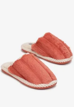 Czerwone Kapcie Futrzane Misei