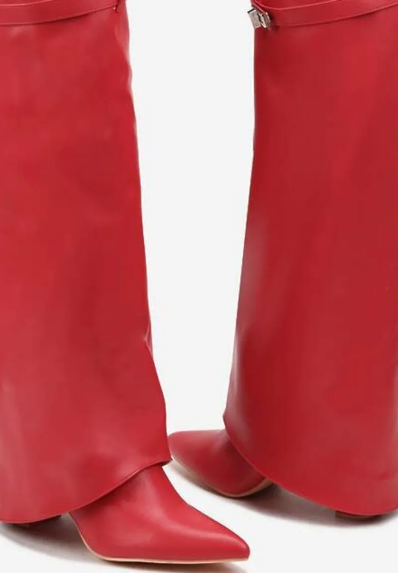 Czerwone Kozaki Kowbojki na Słupku Ozdobione Paskiem z Klamrą i Wywiniętą Cholewką Mairene