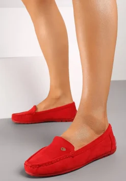 Czerwone Mokasyny ze Skórzaną Wkładką i Przeszyciami Yaritza
