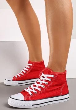 Czerwone Płaskie Trampki z Perforacją Yelagia