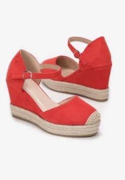 Czerwone Sandały Ampatea