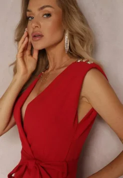 Czerwony Długi Kombinezon Wiązany w Pasie z Guzikami Na Ramionach Amile