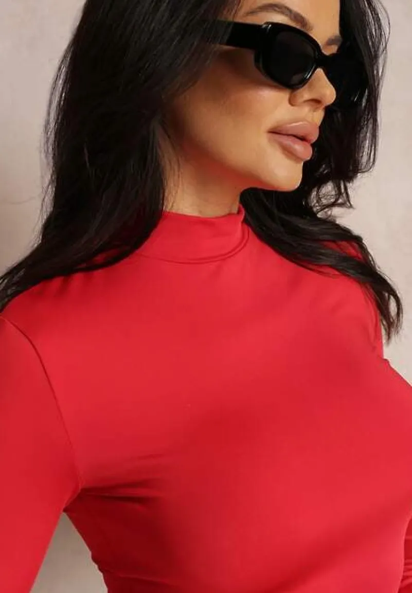 Czerwony Golf Urilarah