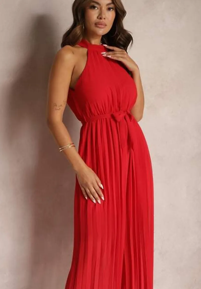 Czerwony Kombinezon z Dekoltem Typu Halter i Gumką w Talii Zolefia
