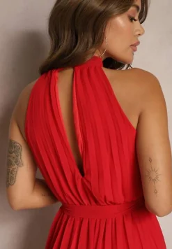 Czerwony Kombinezon z Dekoltem Typu Halter i Gumką w Talii Zolefia