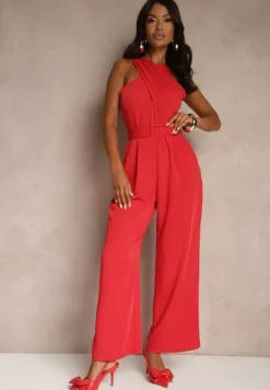 Czerwony Kombinezon z Paskiem z Klamrą i Marszczeniem Dolavelle