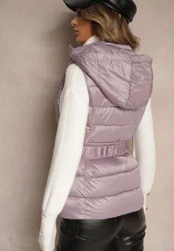 Fioletowa Kamizelka z Odpinanym Kapturem Ozdobiona Pikowaniem i Paskiem z Marszczeniem Inathria