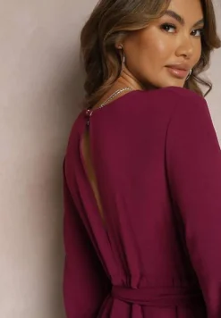 Fioletowa Rozkloszowana Sukienka Kombinezon z Kopertowym Dekoltem i Falbanką Vomitta