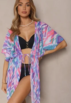 Fioletowa Siateczkowa Narzutka z Abstrakcyjnym Motywem Ozdobiona Wiązaniem Revoreia