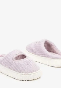 Fioletowe Kapcie Pluszowe z Wycięciem na Nosku Tamiviela