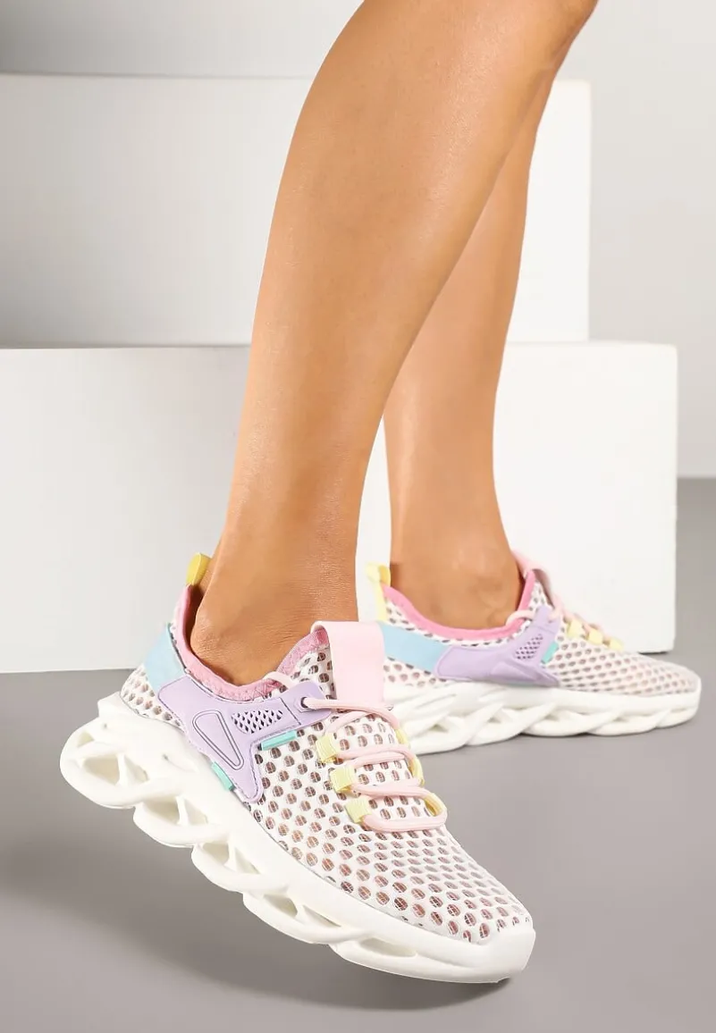 Fioletowe Sneakersy z Siateczki na Piankowej Podeszwie z Wycięciami Sanilova