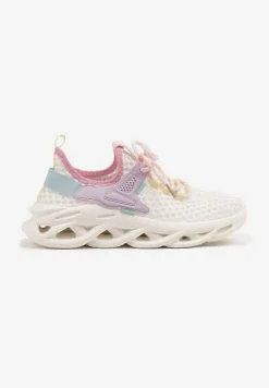 Fioletowe Sneakersy z Siateczki na Piankowej Podeszwie z Wycięciami Sanilova