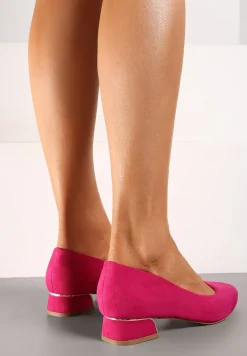 Fuksjowe Czółenka na Słupku Ozdobione Metaliczną Ozdobą Panesha