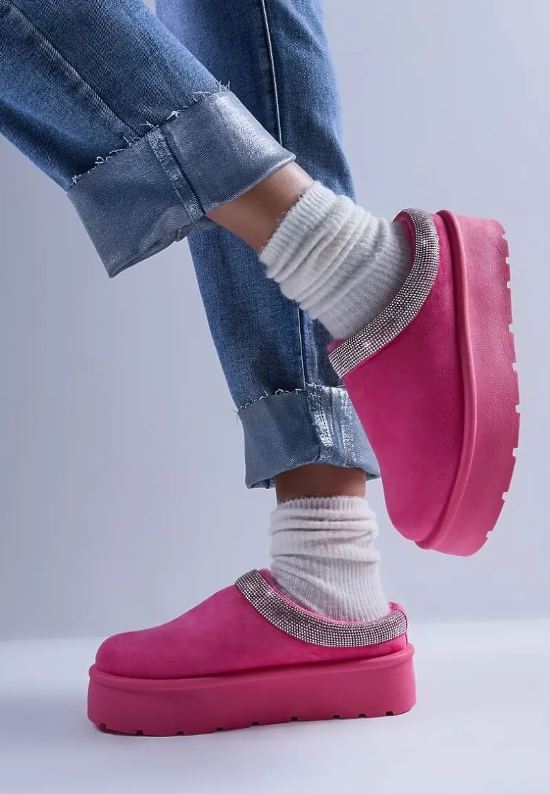 Fuksjowe Ocieplane Śniegowce z Cyrkoniami na Platformie Irivianae