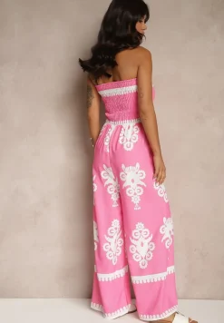 Fuksjowy Kombinezon Bandeau Ozdobiony Ornamentnym Motywem i Guzikami Liravessa