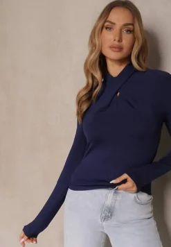 Granatowa Bluzka z Marszczeniem Przy Zabudowanym Dekolcie Nivana