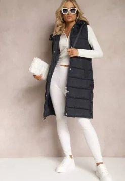 Granatowa Kamizelka o Wydłużonym Fasonie z Pikowaniem i Kieszeniami Banuni