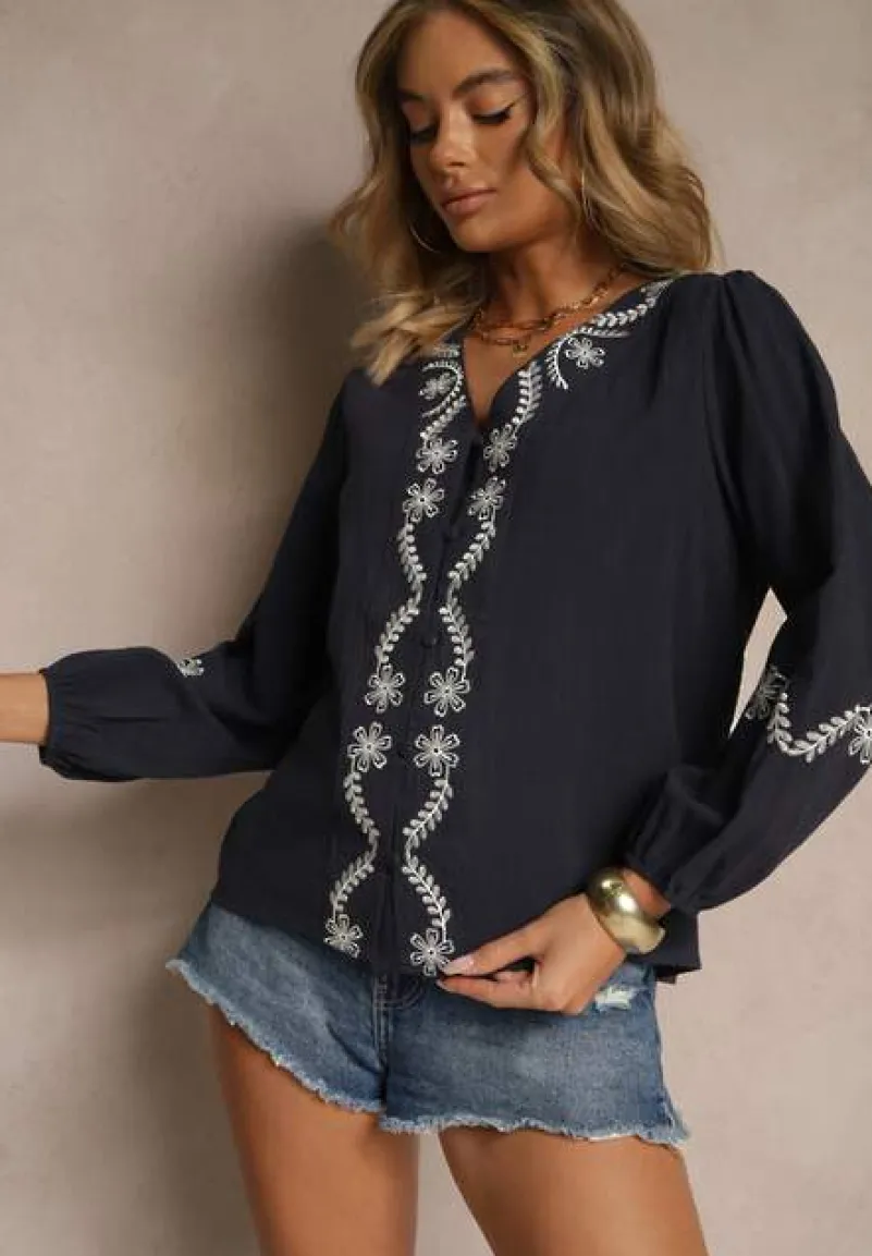 Granatowa Koszula z Wiskozą z Dekoltem V Zdobiona Haftem z Motywem Kwiatowym Gonarrae